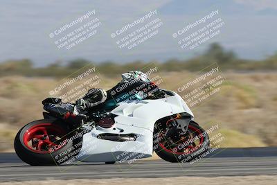 media/Oct-26-2025-Race Pace (Sun) [[c1447ca738]]/Verified/5-Turn 16 (1050am)/